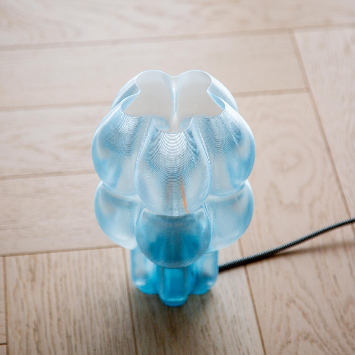 Bright blue modern lamp. 3d printed Lamp. 